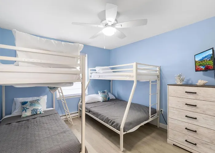 322 Sunset Drive Apartment