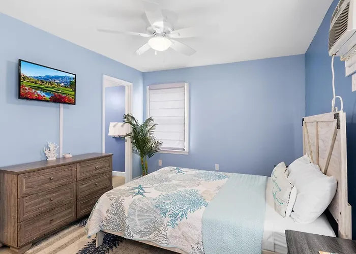 322 Sunset Drive Apartment *